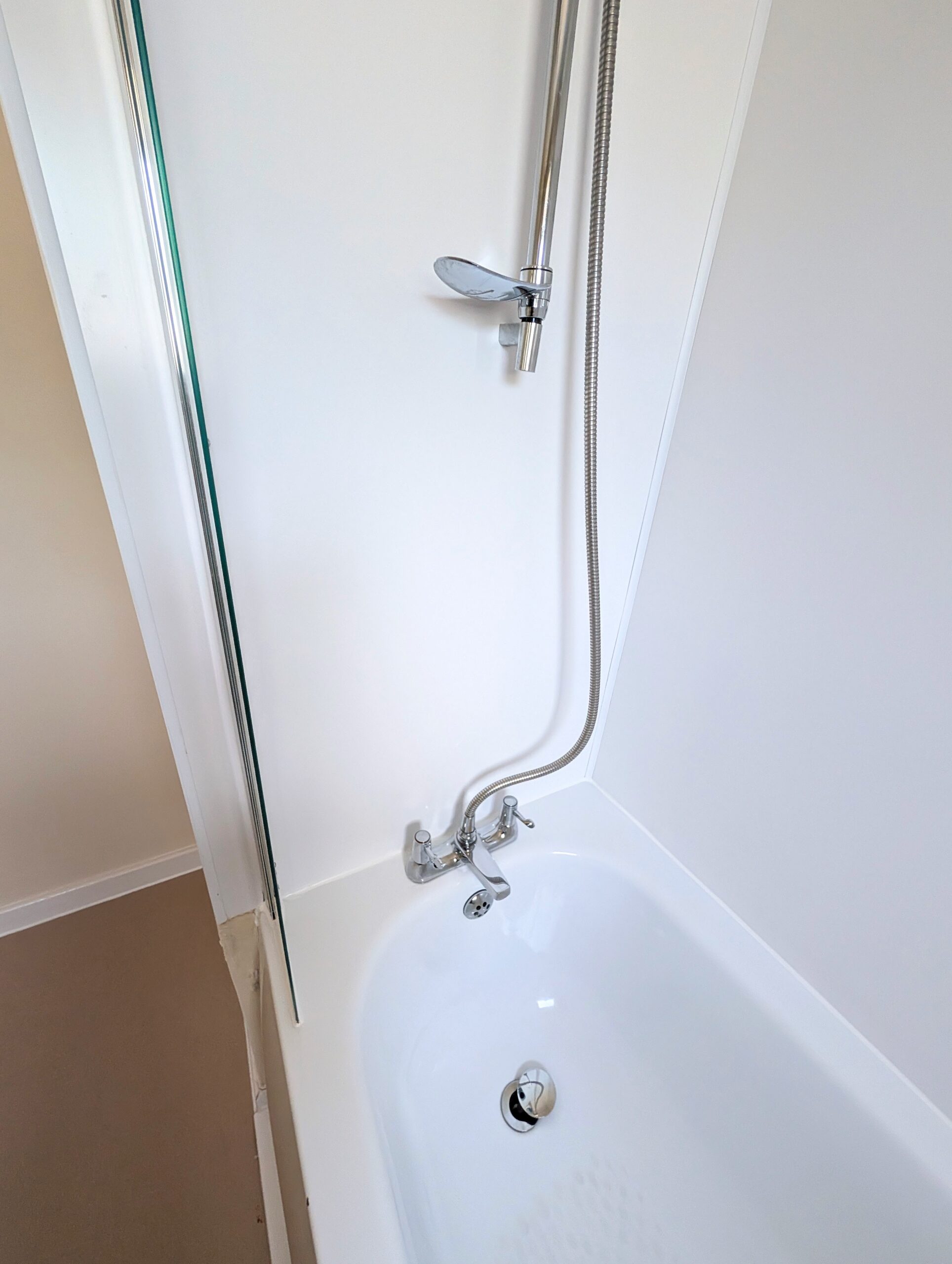 Bathroom limescale removal in Gloucestershire